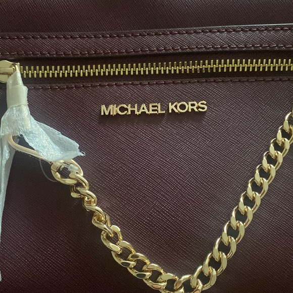 Micheal Kors Jet set Leather Crossbody Bag - Picture 3 of 14